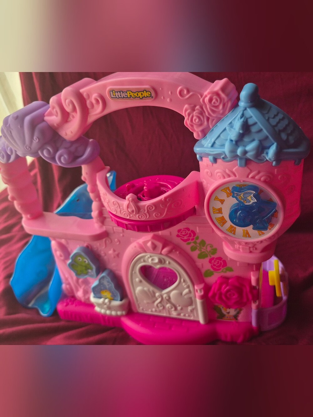 Fisher-Price Little People Disney Princess Play & Go Castle Playset